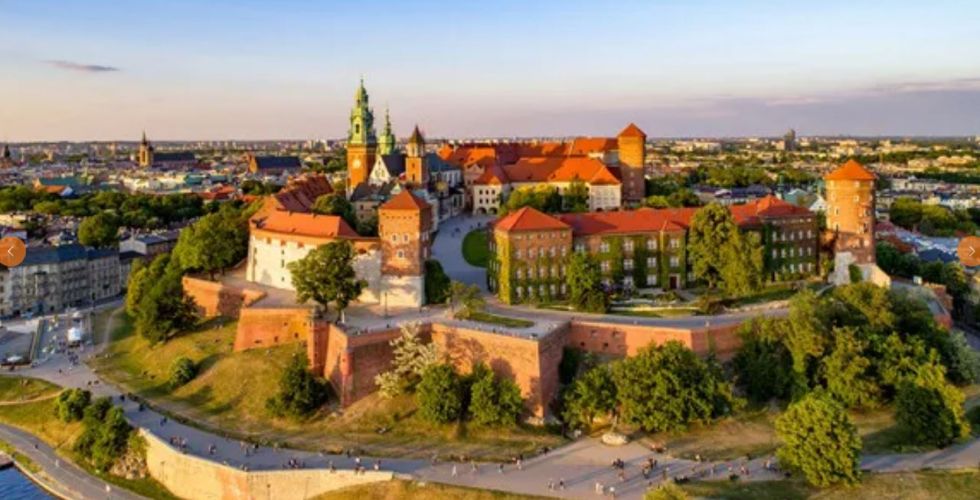 POLOGNE PATRIMOINE ET TRADITIONS  - Image large 11